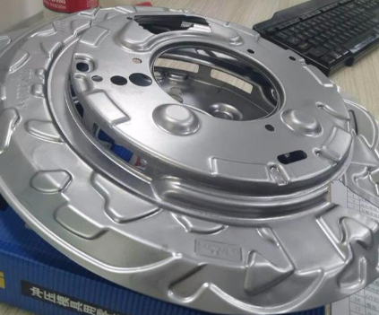 【兆恒機械】沖壓模具拉伸、成型、沖孔材料使用禁忌及折彎工藝細節處理